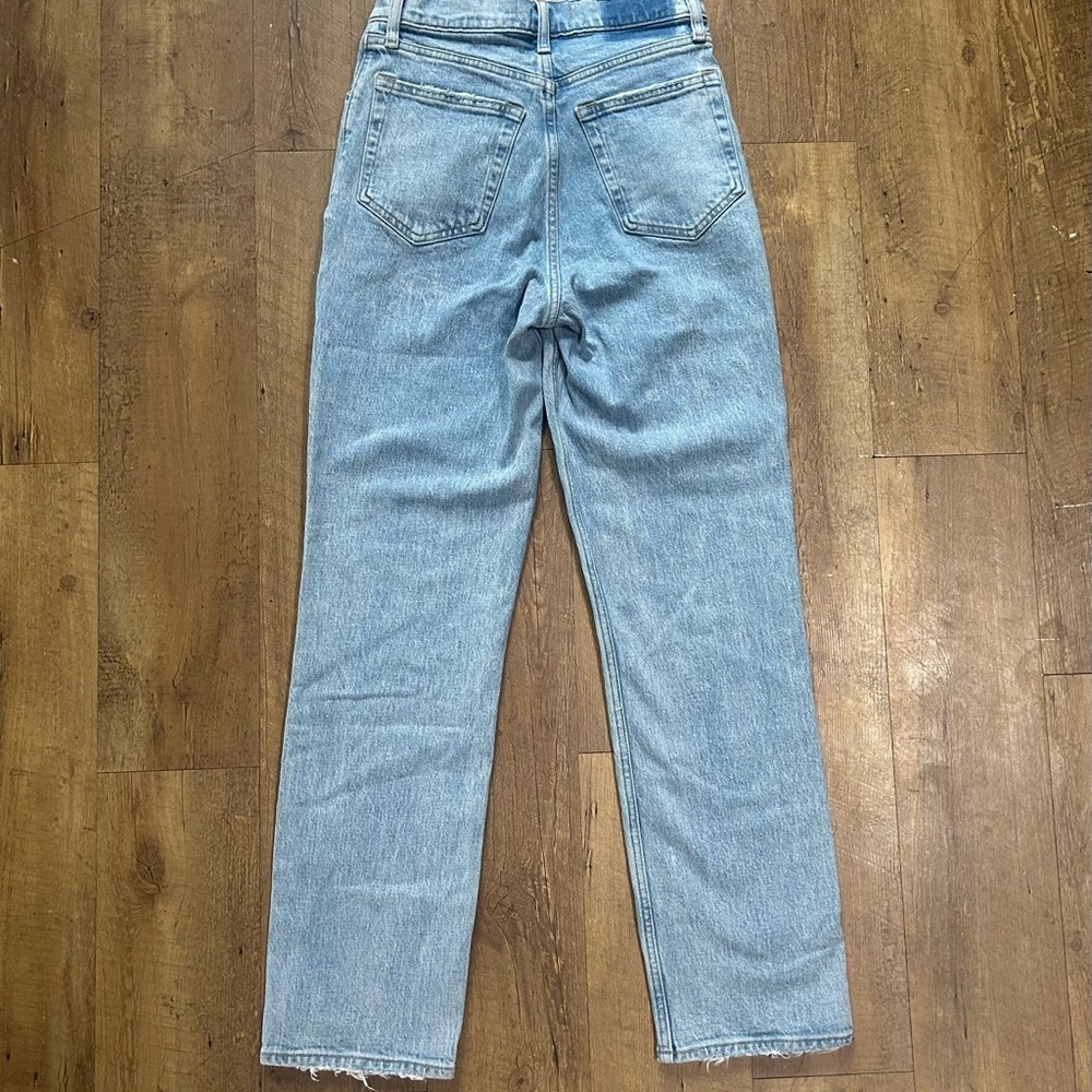 Abercrombie 90s Straight High Rise Crossover Waist Jeans Light Wash Raw Hem 27 - Picture 8 of 13